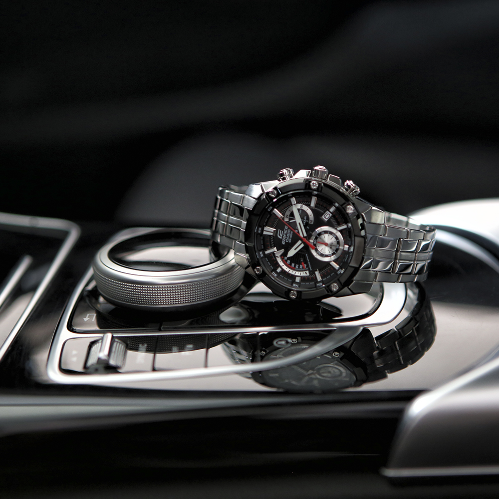 Edifice EFR-559DB-1AVUEF zegarek męski klasyczny EDIFICE Momentum bransoleta