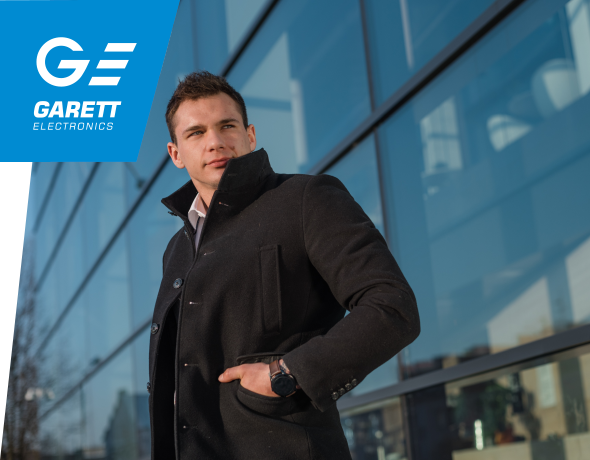 Smartwatch Garett Men 3S RT w kolorze czarnym, stalowa koperta, idealny dla mężczyzn.