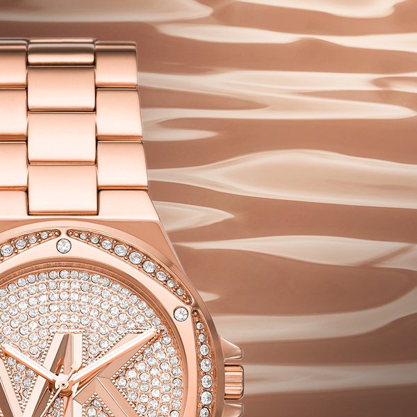 Stylowa tarcza w amerykańskim stylu wielkiego miasta dla zegarka Michael Kors MK7230