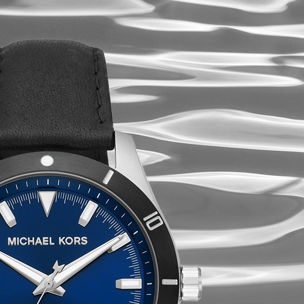Stylowa tarcza w amerykańskim stylu wielkiego miasta dla zegarka Michael Kors MK8854