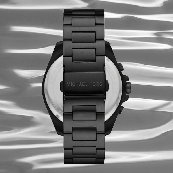 Klasyczna bransoleta łączy swobodę i elegancję dla zegarka Michael Kors MK8858