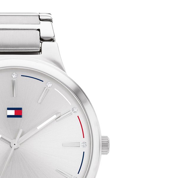 Zegarek damski Tommy Hilfiger Bella 1782401 z charakterystycznym logo w biało-czerwono-niebieskich kolorach.