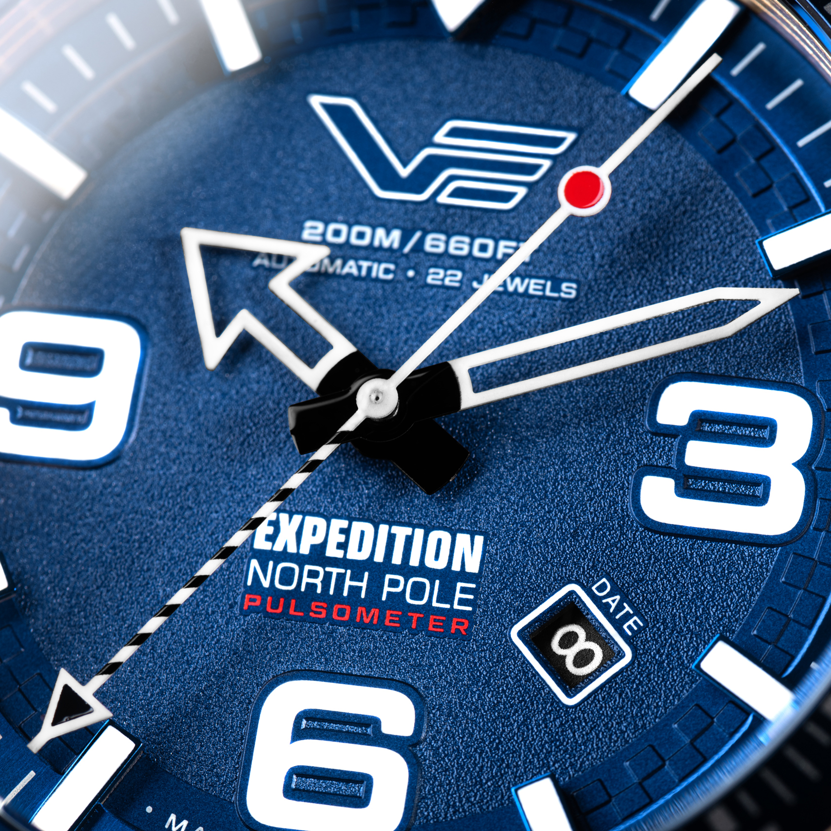Tarcza w zegarku Vostok Europe Expedition North Pole Polar Sun YN55-597B730 w kolorze niebieskim
