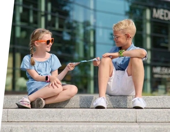 Dotykowy, kolorowy wyświetlacz i wymienne paski z obudową dla zegarka Garett 5903991665850