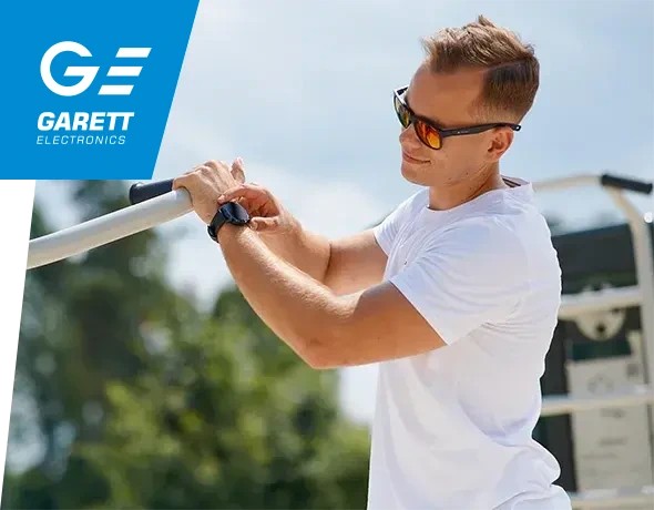 Smartwatch Garett Men Elegance RT w ciemnym brązie, idealny dla mężczyzn ceniących styl i funkcjonalność.