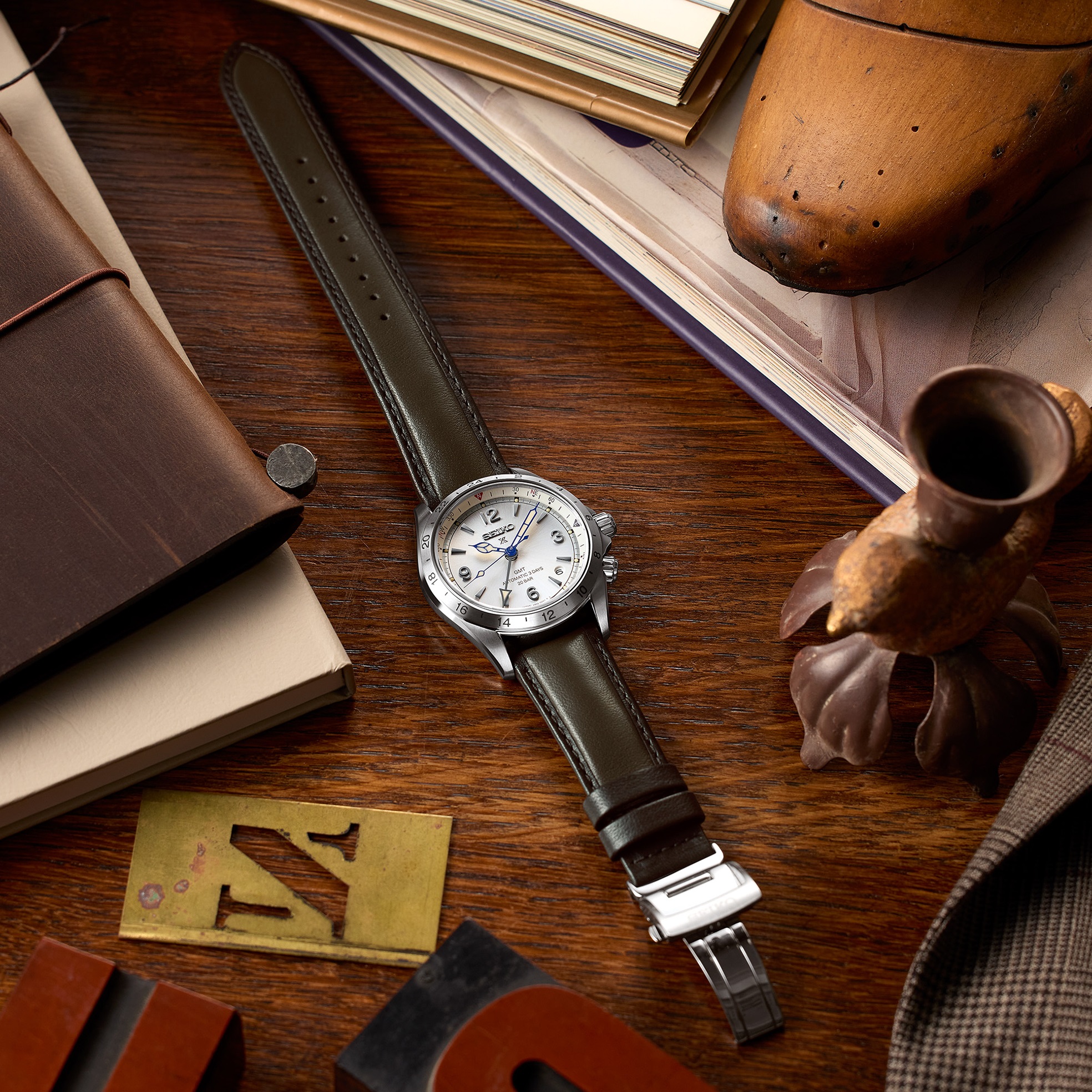 Wygodny pasek skórzany Seiko Prospex Alpinist Mechanical GMT Limited Edition 110th SPB409J1