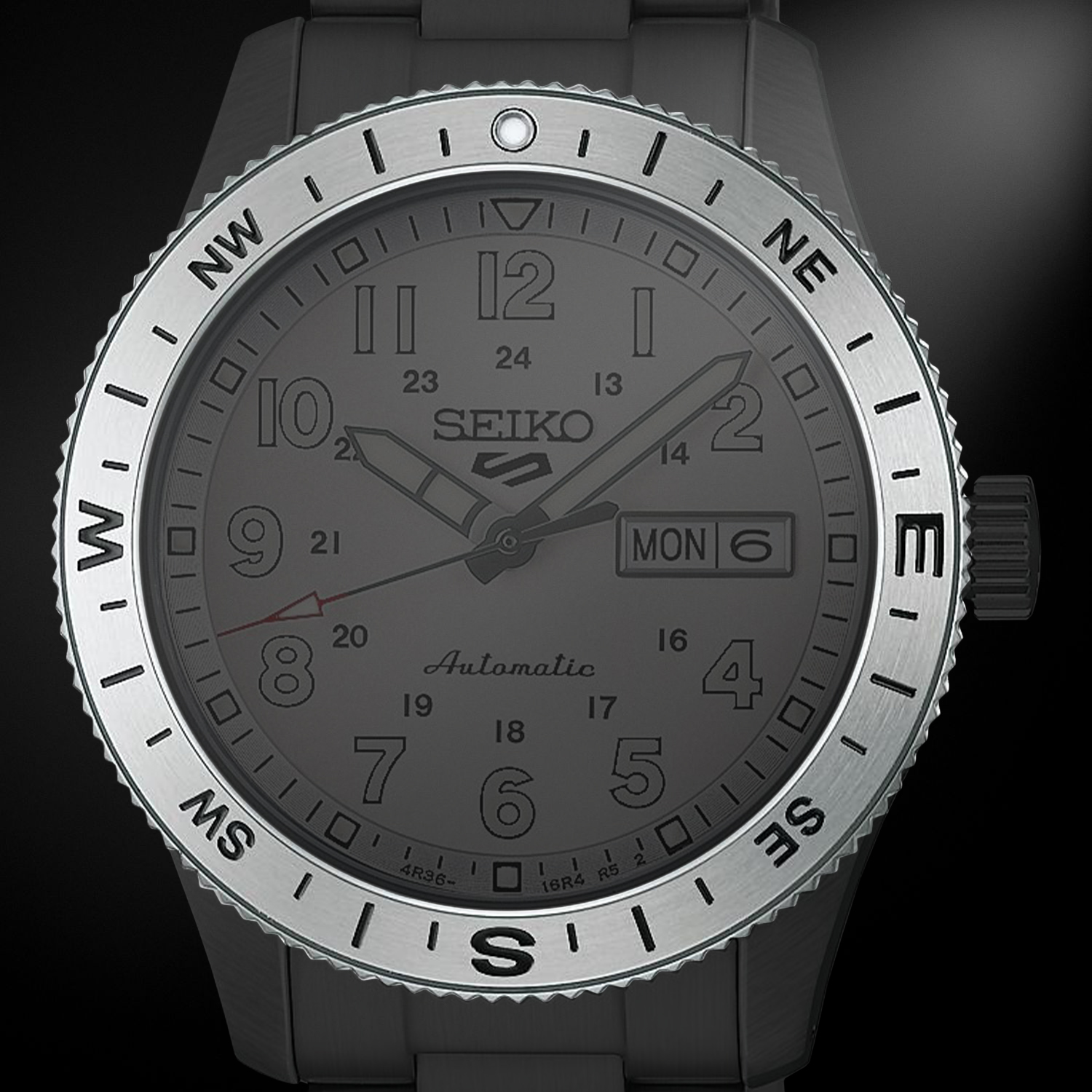 Zegarek Seiko 5 Sports Automatic Field HDB007K1 bezel z kompasem