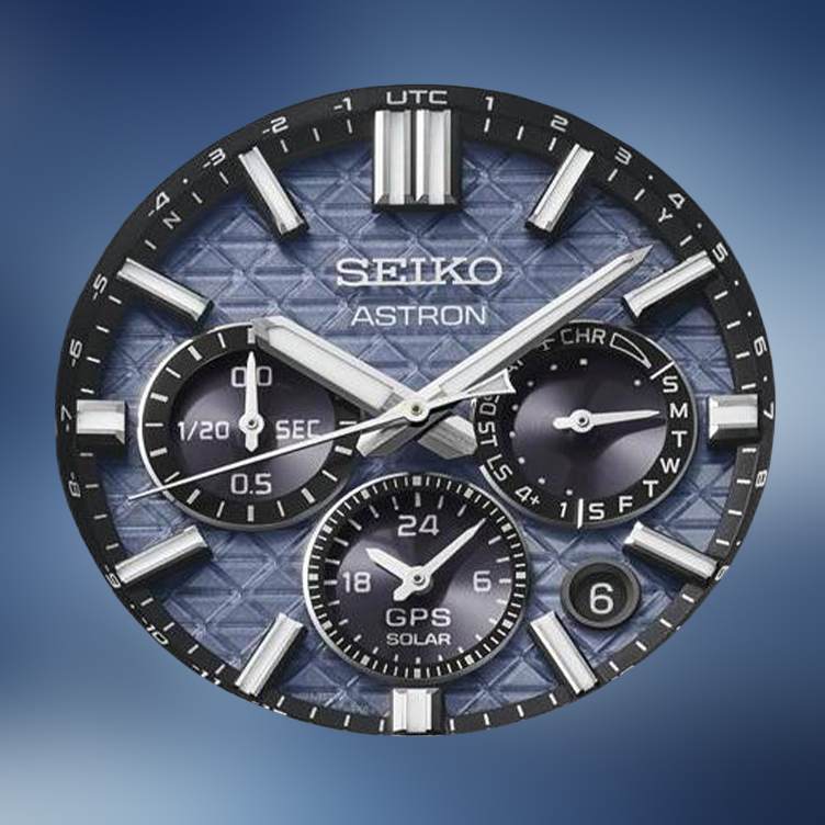 Niebieska tarcza z chronografem zegarka Seiko Astron GPS Solar HAB001J1