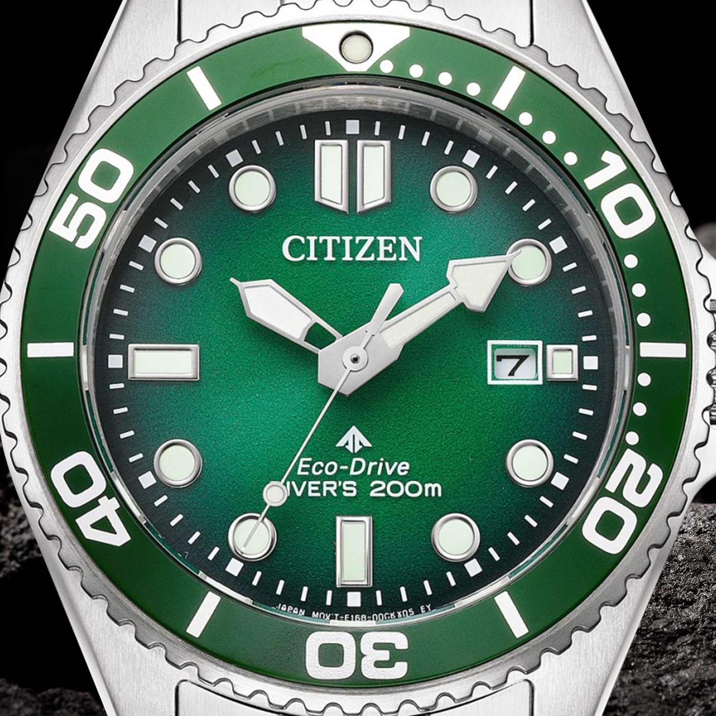 Zegarek Citizen Eco-Drive Diver z czytelną, zieloną tarczą