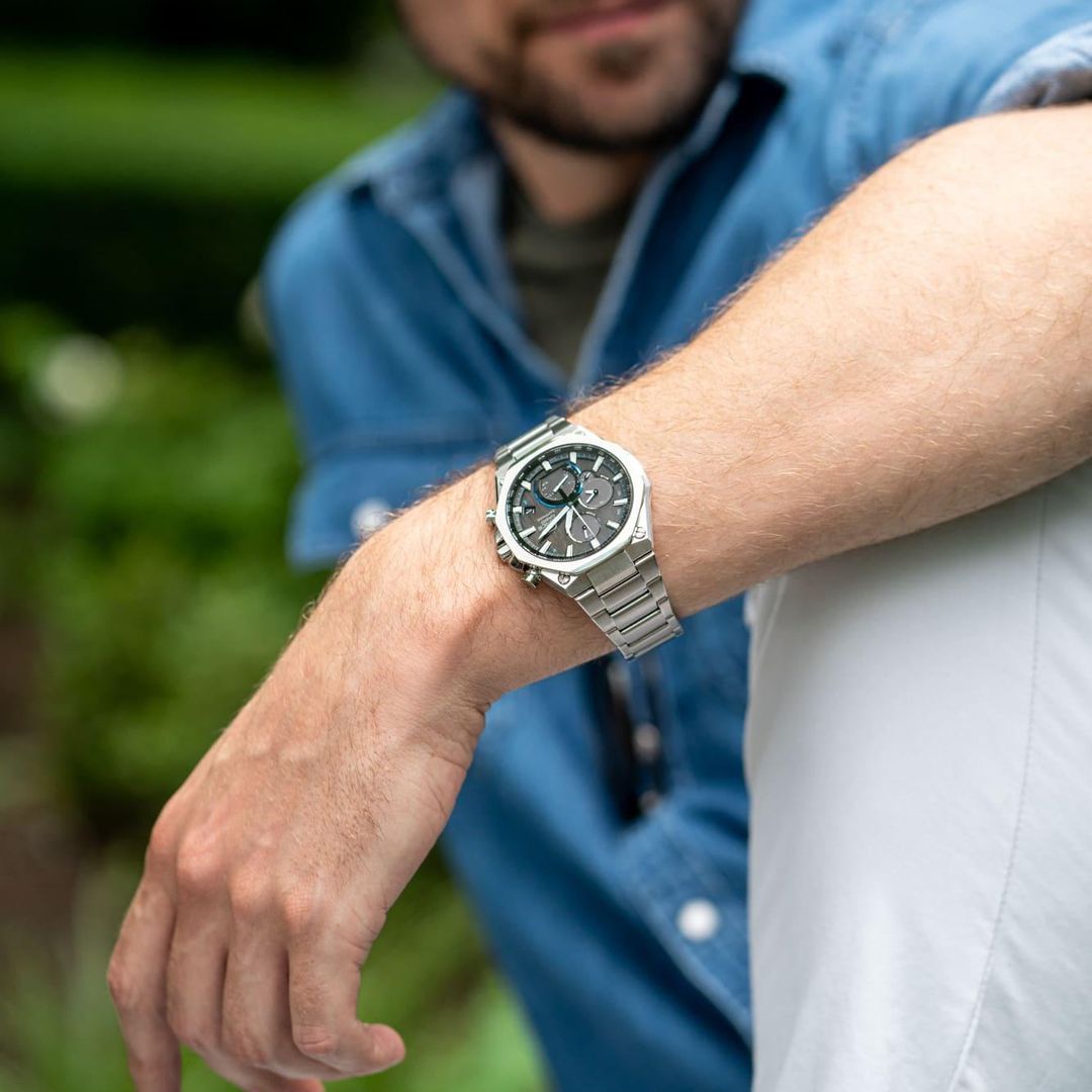 Zegarek z mechanizmem solarnym Tough Solar