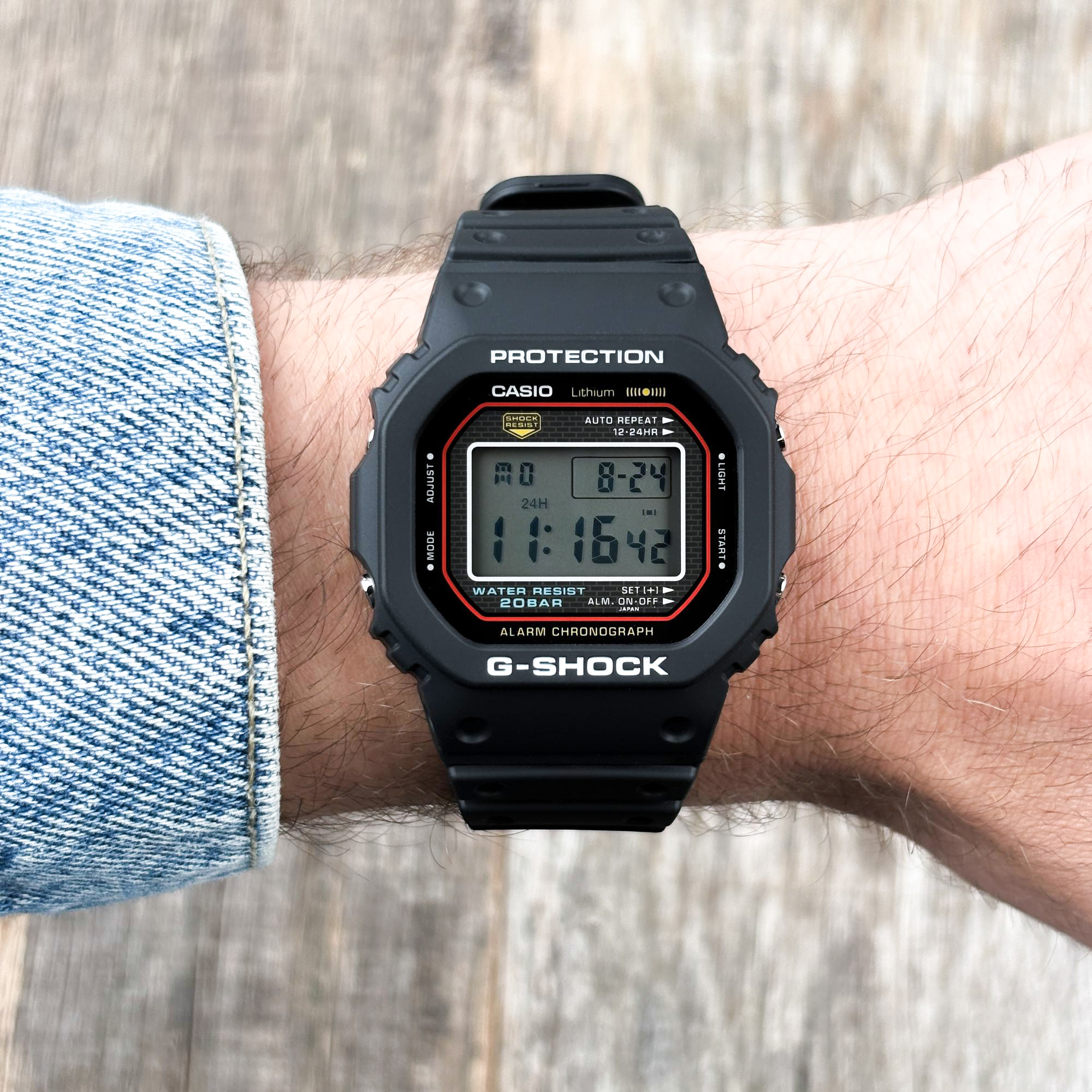 Zegarek G-SHOCK Casio DW-5000R-1AER na prezent dla mężczyzny