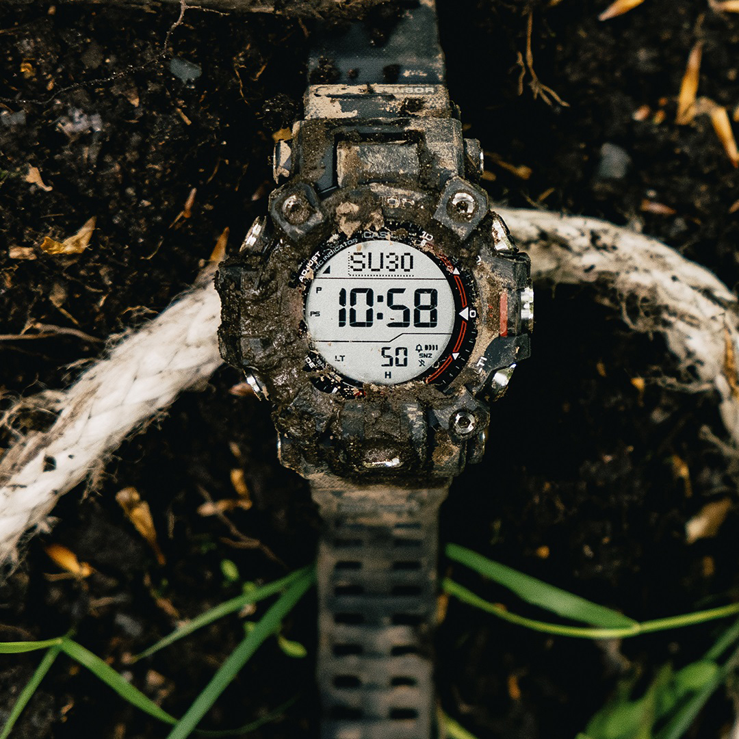 Zegarek GW-9500TLC-1ER Casio G-SHOCK x TEAM LAND CRUISER TOYOTA AUTO BODY na pasku