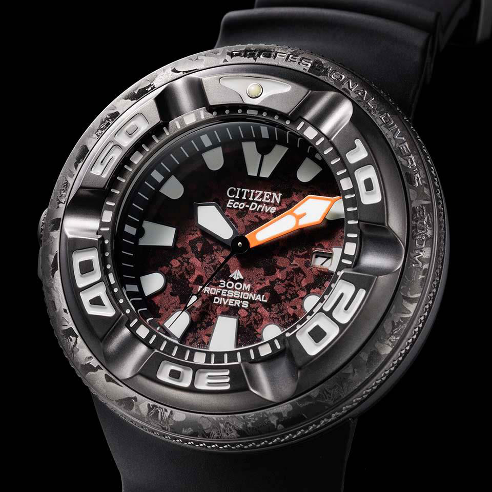 Koperta przystosowana do nurkowania saturowanego w zegarku Citizen Promaster Marine Godzilla BJ8059-03Z
