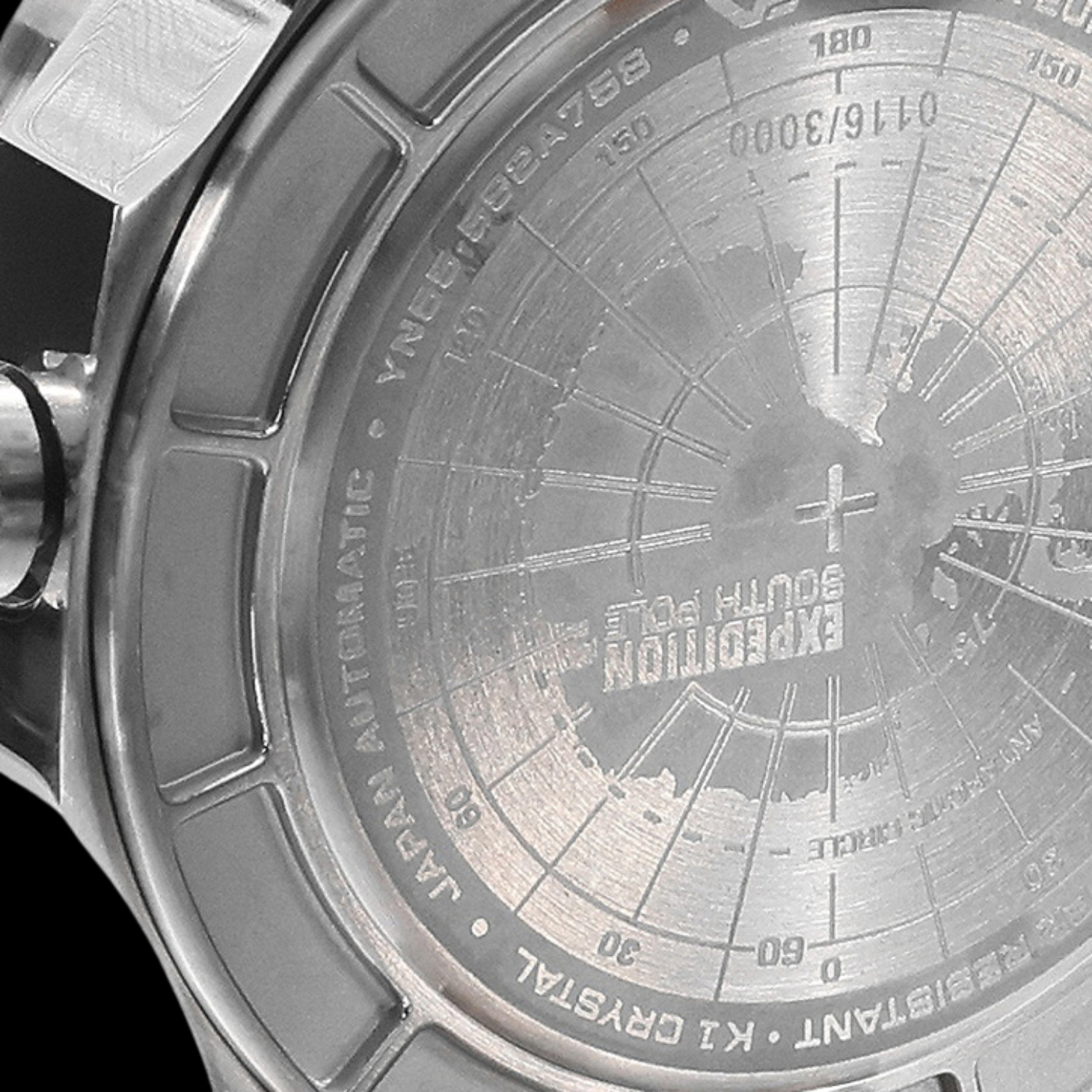 Dekiel zegarka Vostok Europe Expedition South Pole Automatic YN55-592A758 z wygrawerowaną limitacją