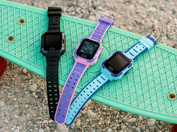 Czy smartwatch działa bez karty SIM?