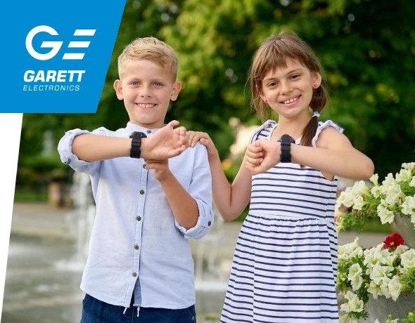 Smartwatch Garett Kids Bloom 4G RT dla dzieci, kolorowy i funkcjonalny, idealny do zabawy i nauki.