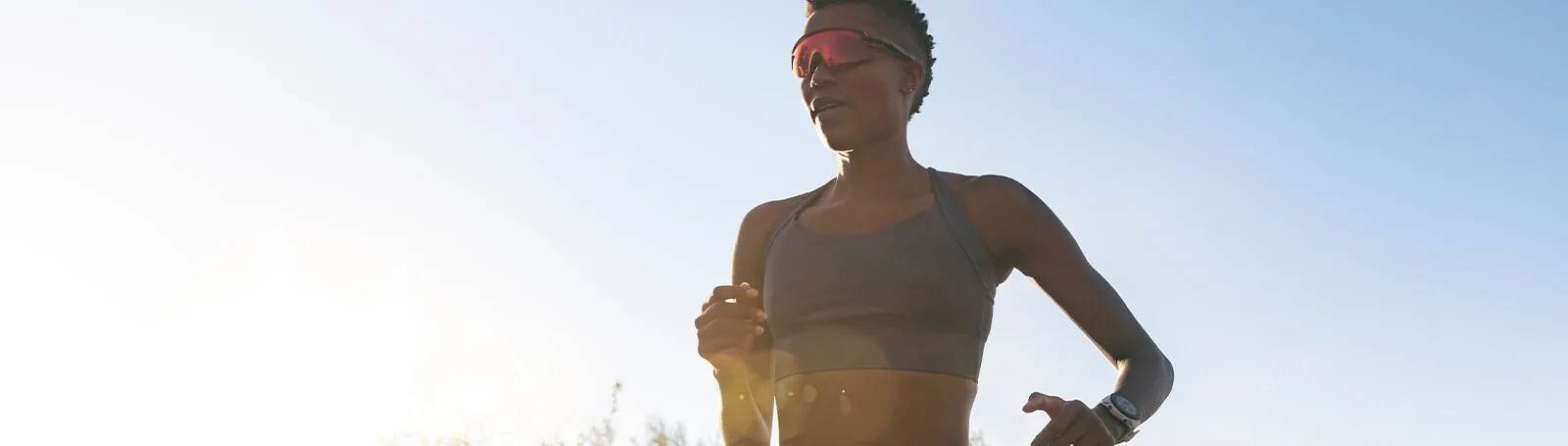 Zegarek Garmin Forerunner 955 Solar w kategorii Forerunner® z funkcjami GPS i monitorowaniem aktywności.