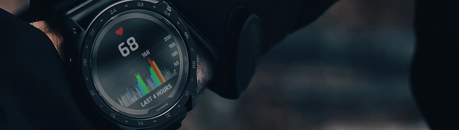 Zegarek Garmin Tactix 7 Pro Ballistics z zaawansowanymi funkcjami nawigacyjnymi i militarnymi.