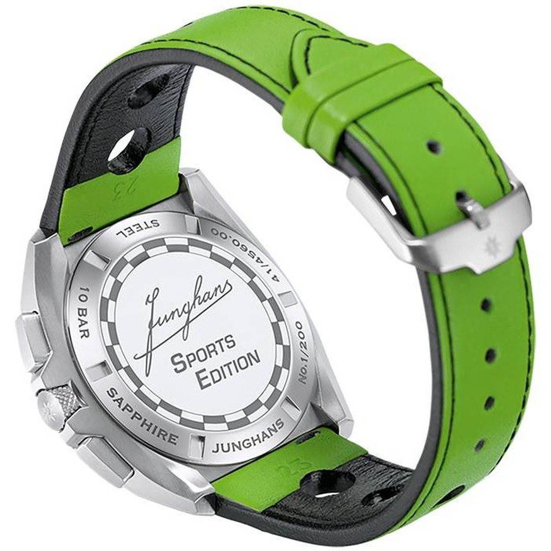 Dekiel z grawerem Sports Edition i zielony pasek zegarka Junghans 1972 Chronoscope Sports Edition 41/4560.00