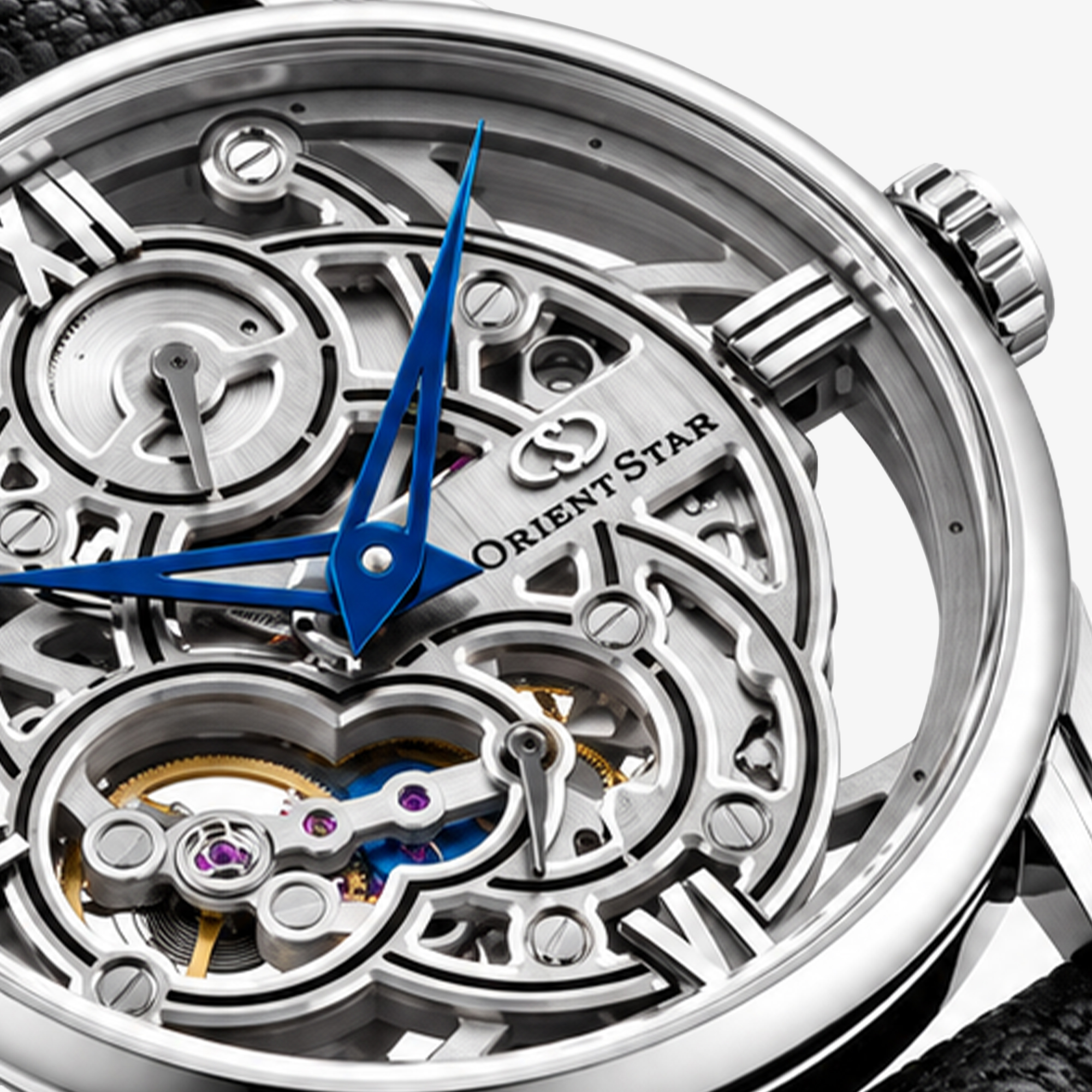 Logo zegarka Orient Star Skeleton Limited Edition na tarczy