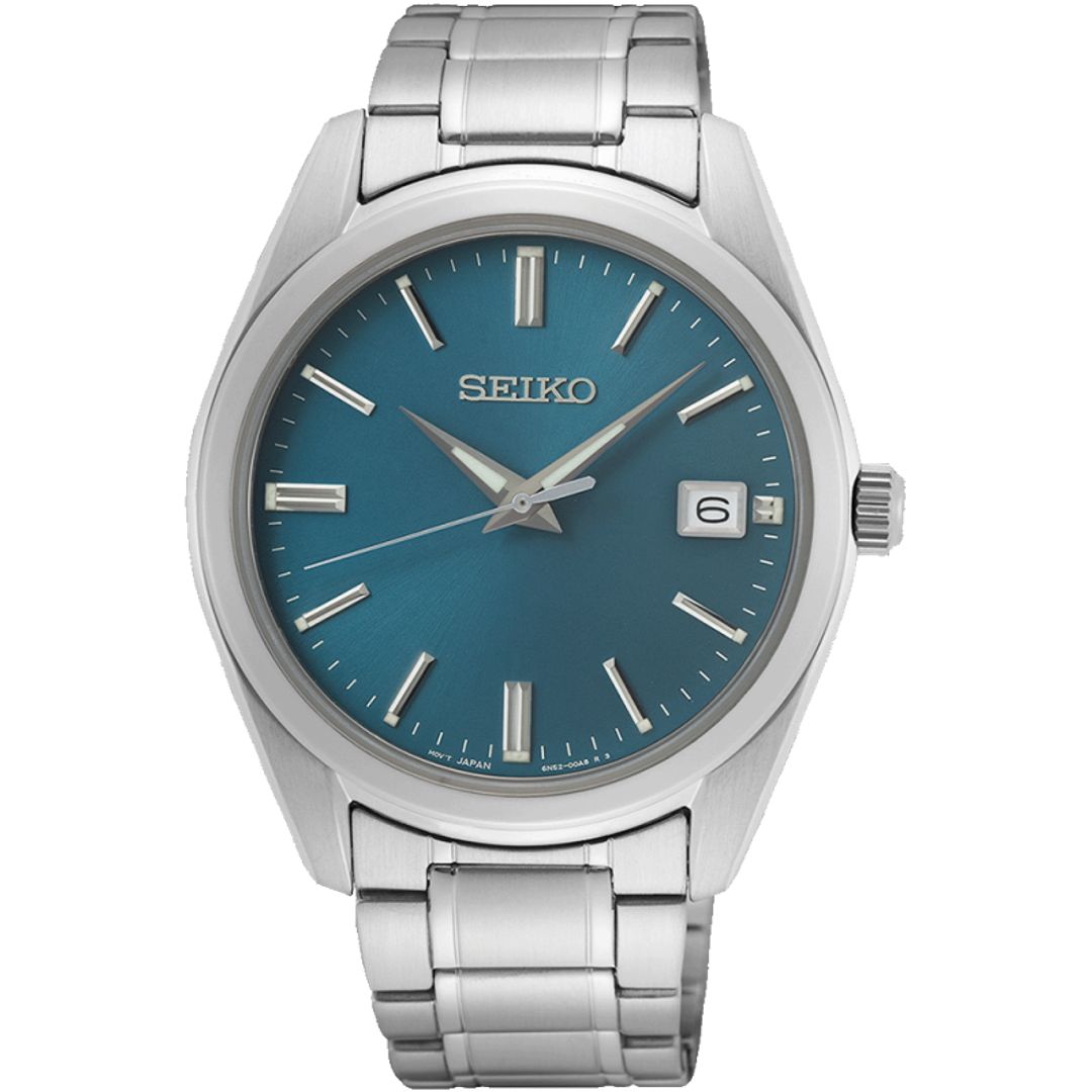 Zegarek Seiko z niebieską tarczą ze srebrnymi indeksami oraz datownikiem w stalowej kopercie na stalowej bransolecie
