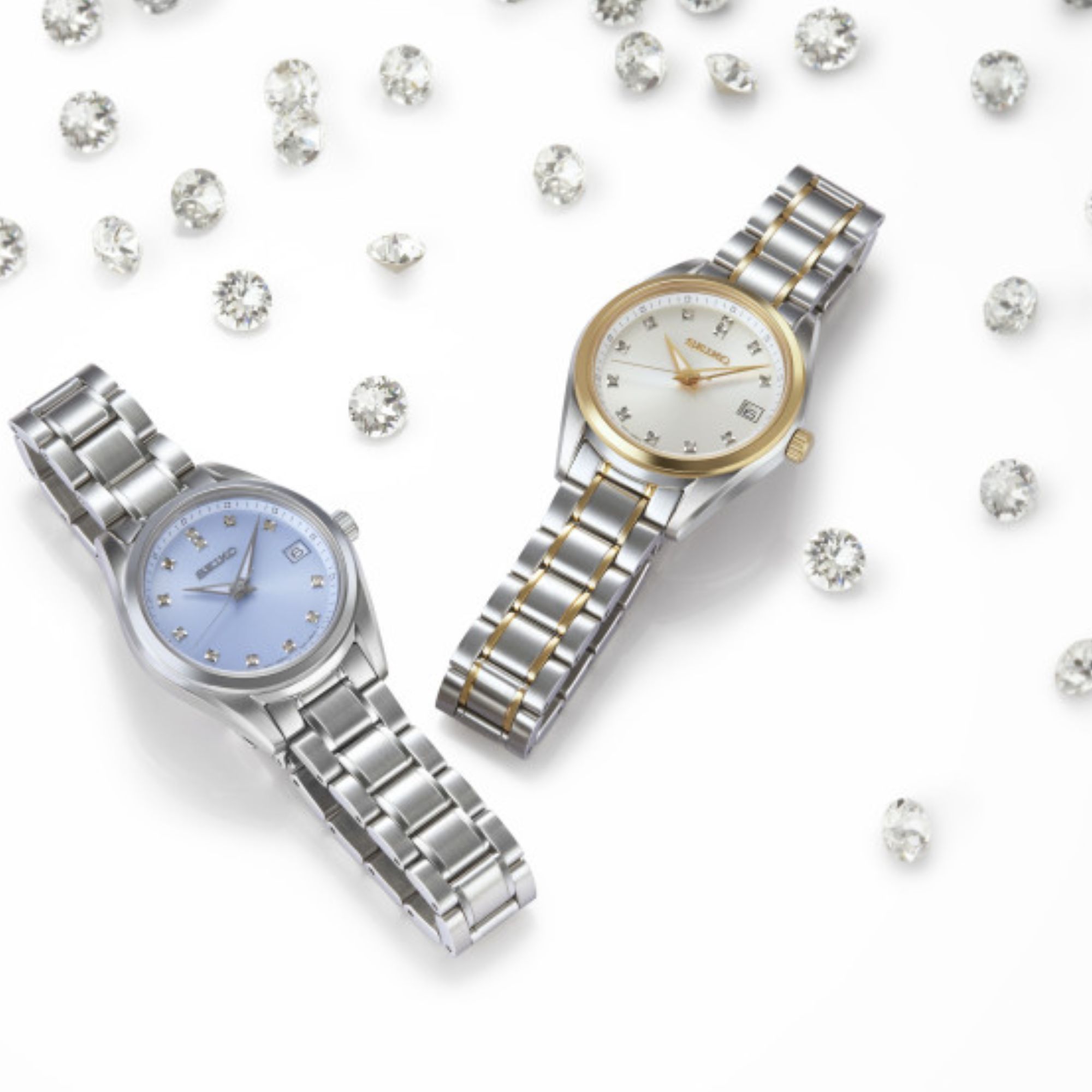 Zegarek Seiko w dwóch wariantach kolorystycznych z diamentowymi indeksami i datownikiem w stalowej kopercie