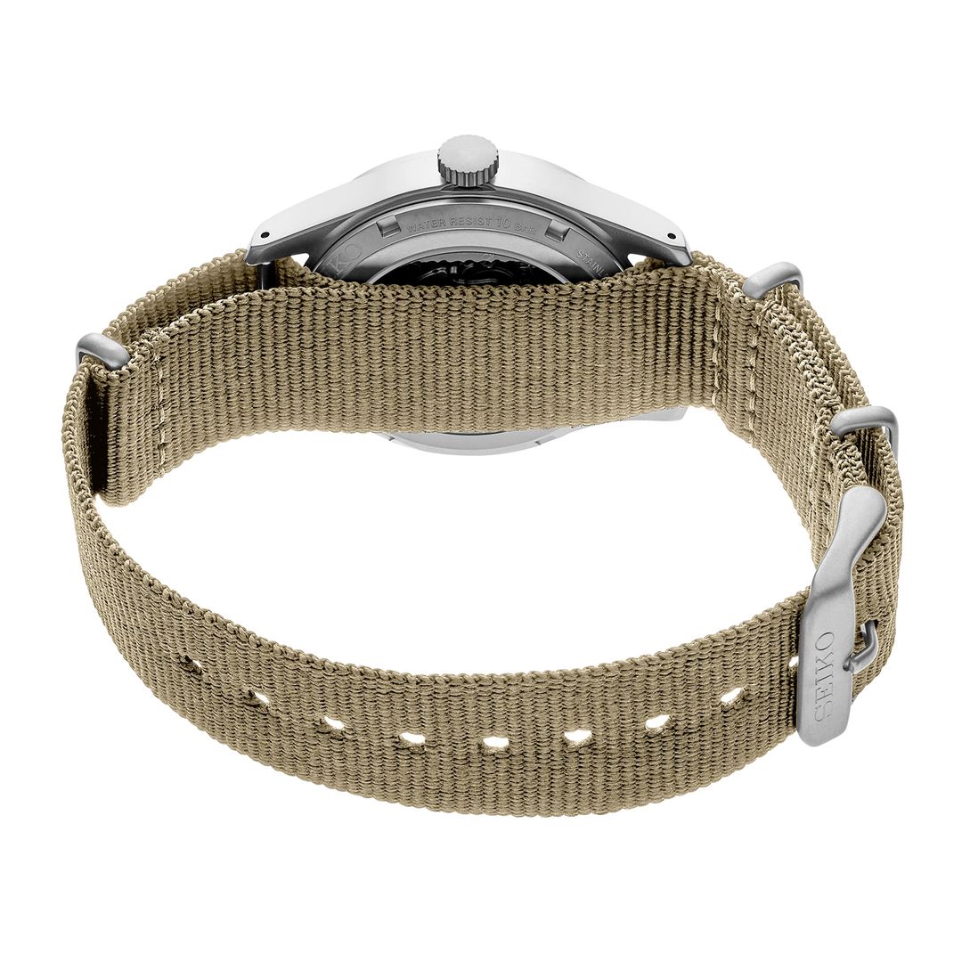 Zegarek Seiko na nylonowym pasku w beżowym kolorze z zapięciem na sprzączkę