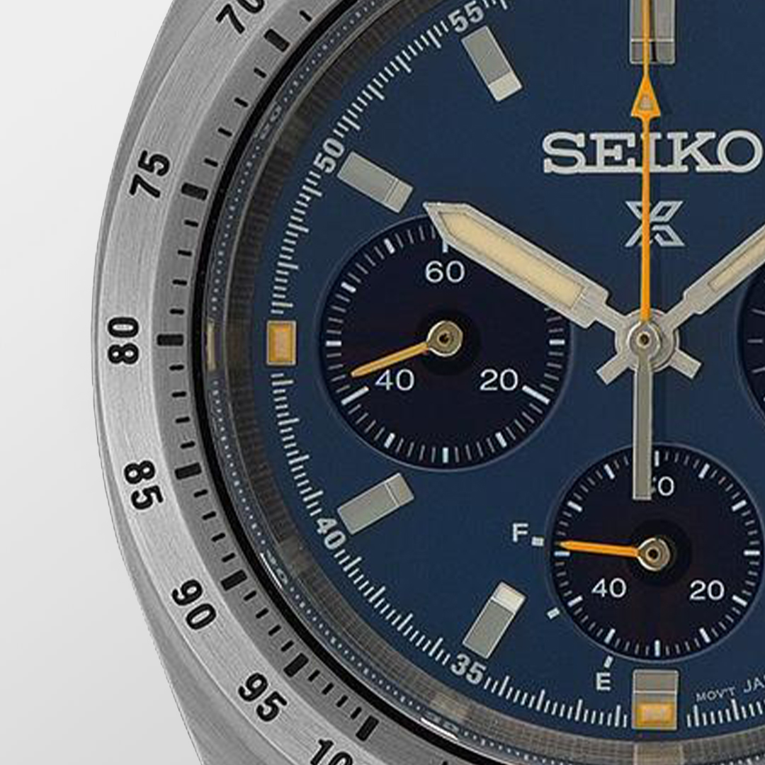 Sportowa tarcza retro w zegarku Seiko HBJ008P1