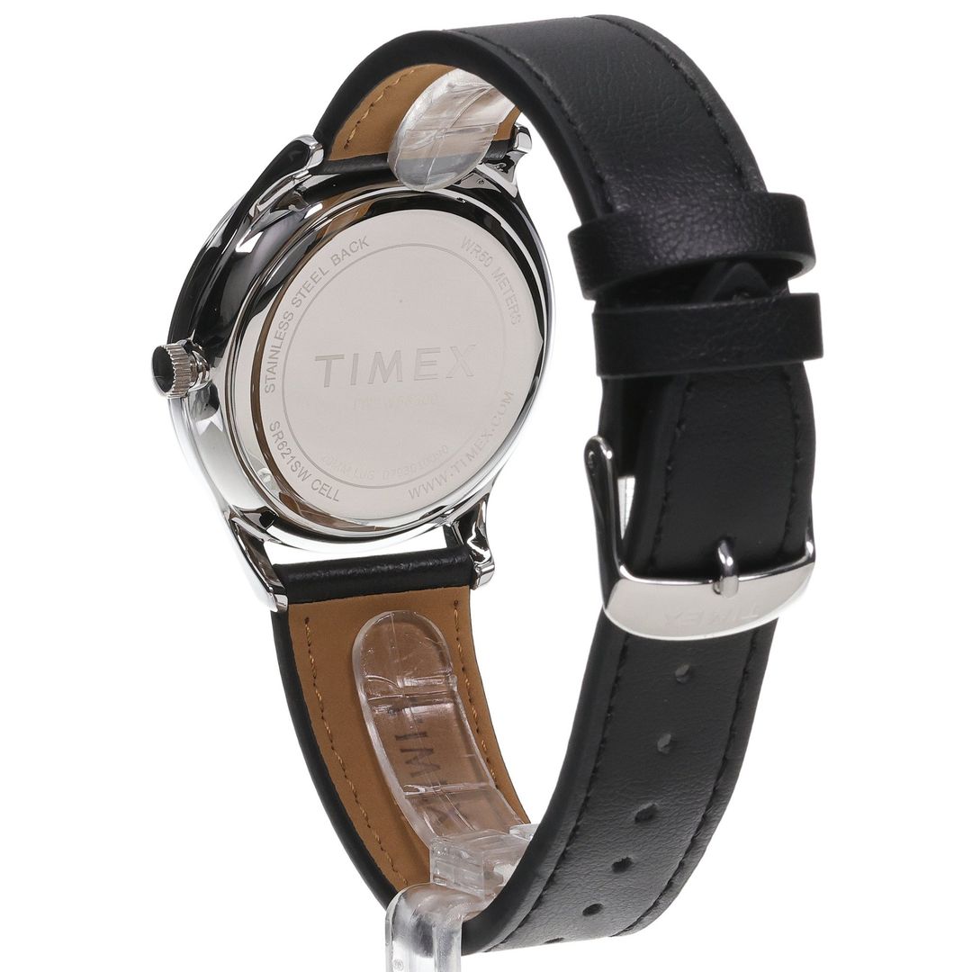 Zbliżenie na dekielek i zapięcie na sprzączkę zegarka marki Timex