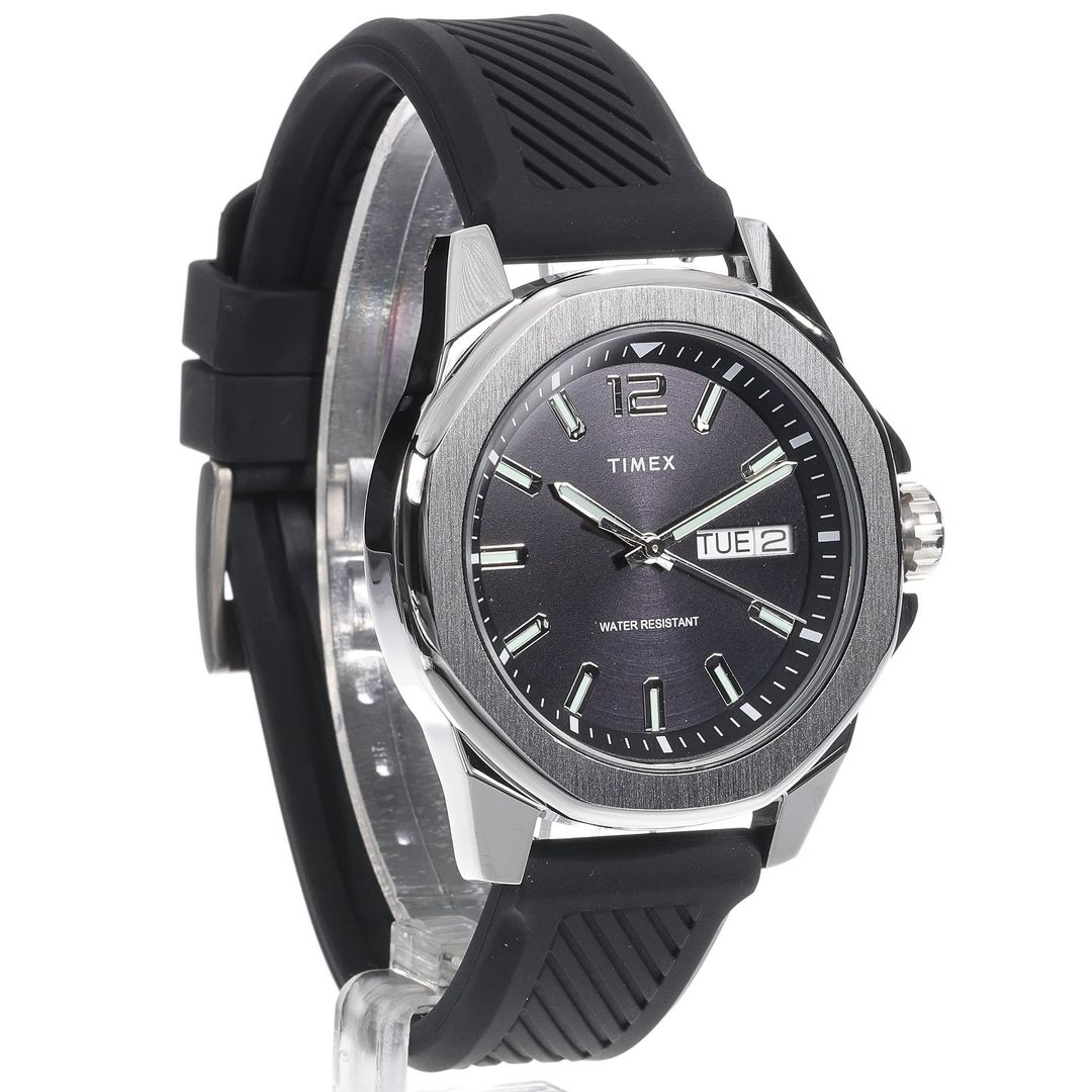 Zegarek męski Timex ze stalową kopertą z czarną tarczą na silikonowym, czarnym pasku