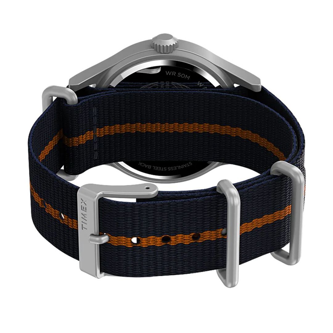 Zegarek Timex z ciemnym materiałowym paskiem w odcieniu granatu i pomarańczy
