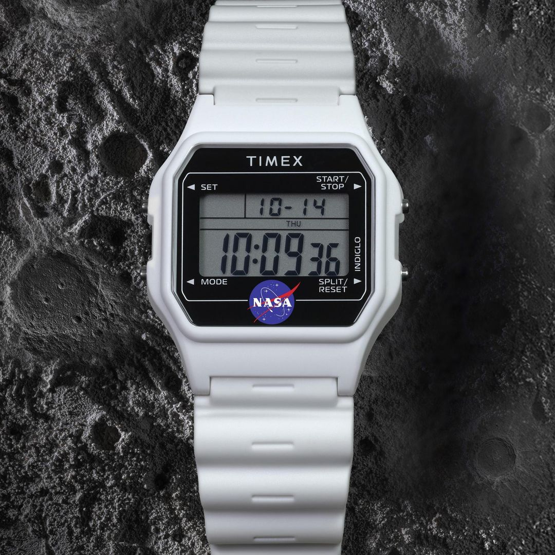 Timex TW2Y13500 NASA Artemis Digital