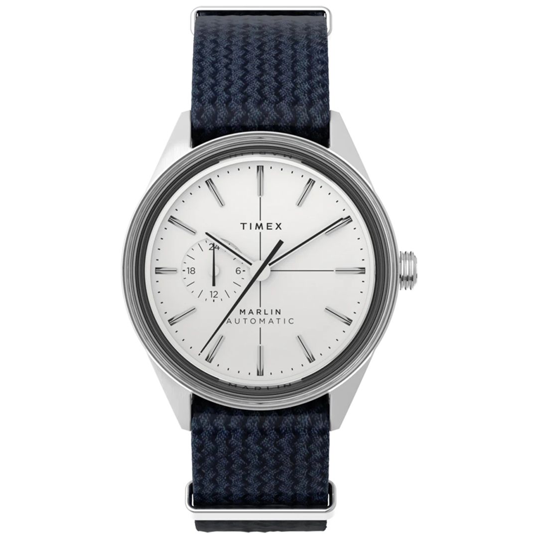 Zegarek Timex z jasną tarczą, subtarczą w stalowej, okrągłej kopercie w kolorze srebra