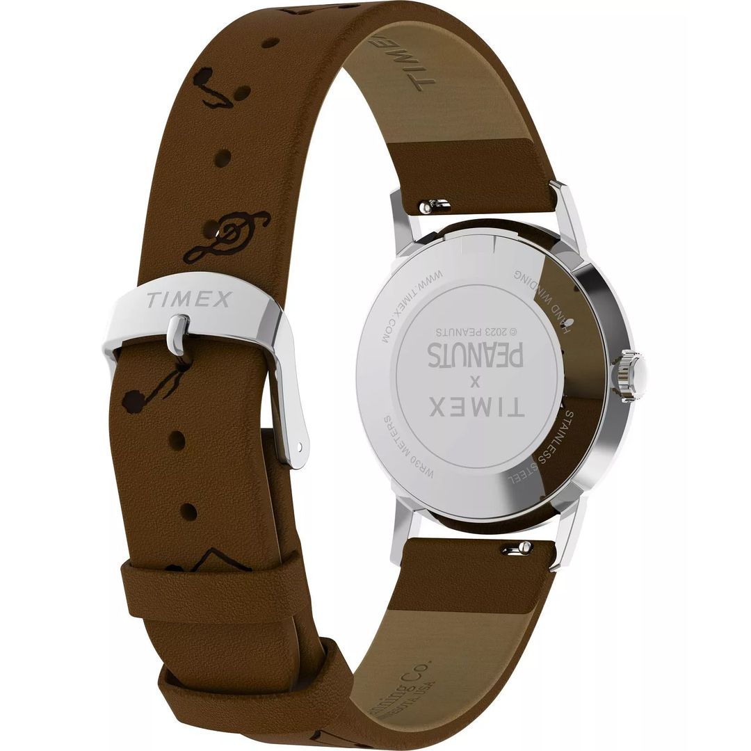 Zegarek Timex na brązowym, skórzanym pasku z nutkami oraz zapięciem na sprzączkę