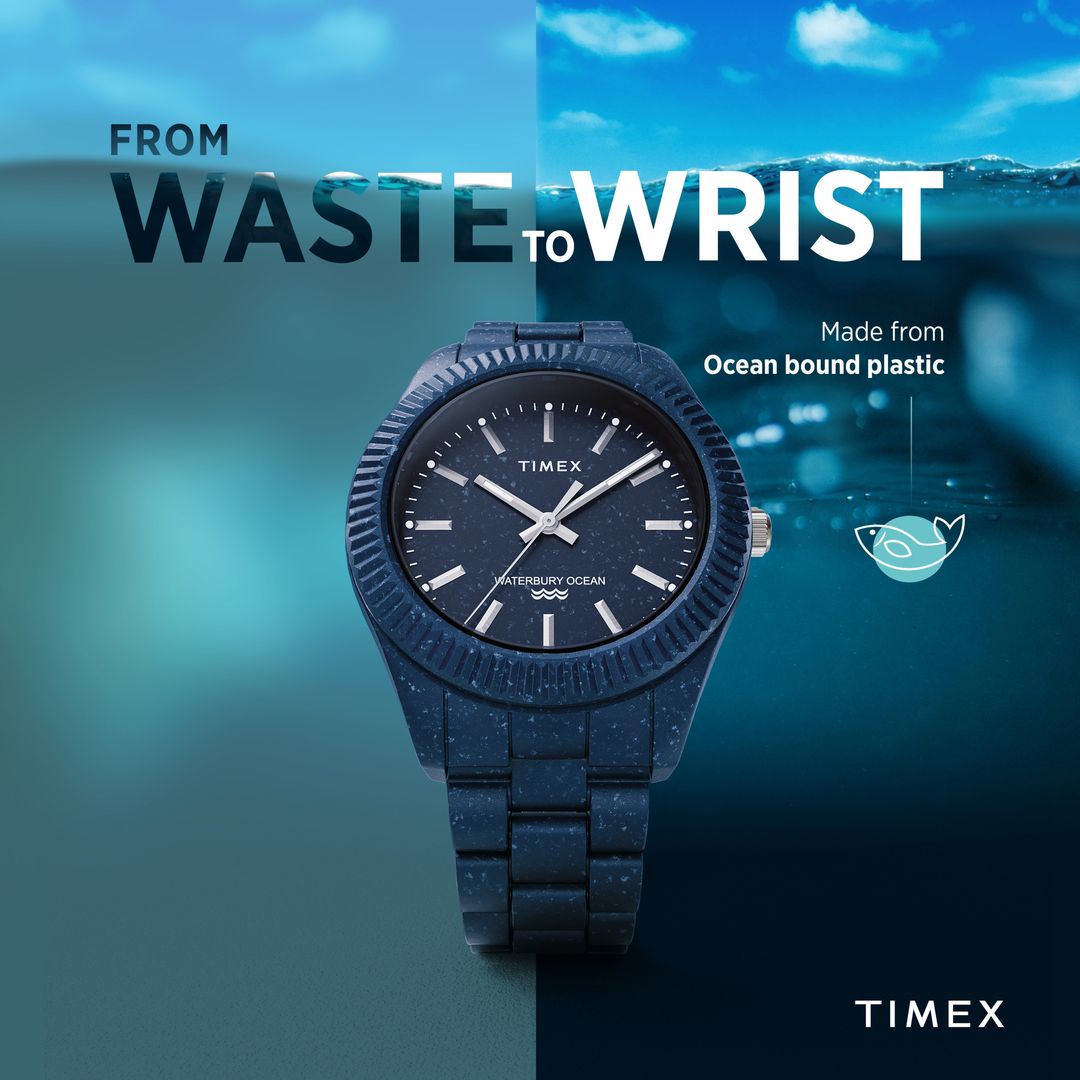 Zegarek męski Timex z granatową tarczą i kopertą z karbowaniem wokół tarczy