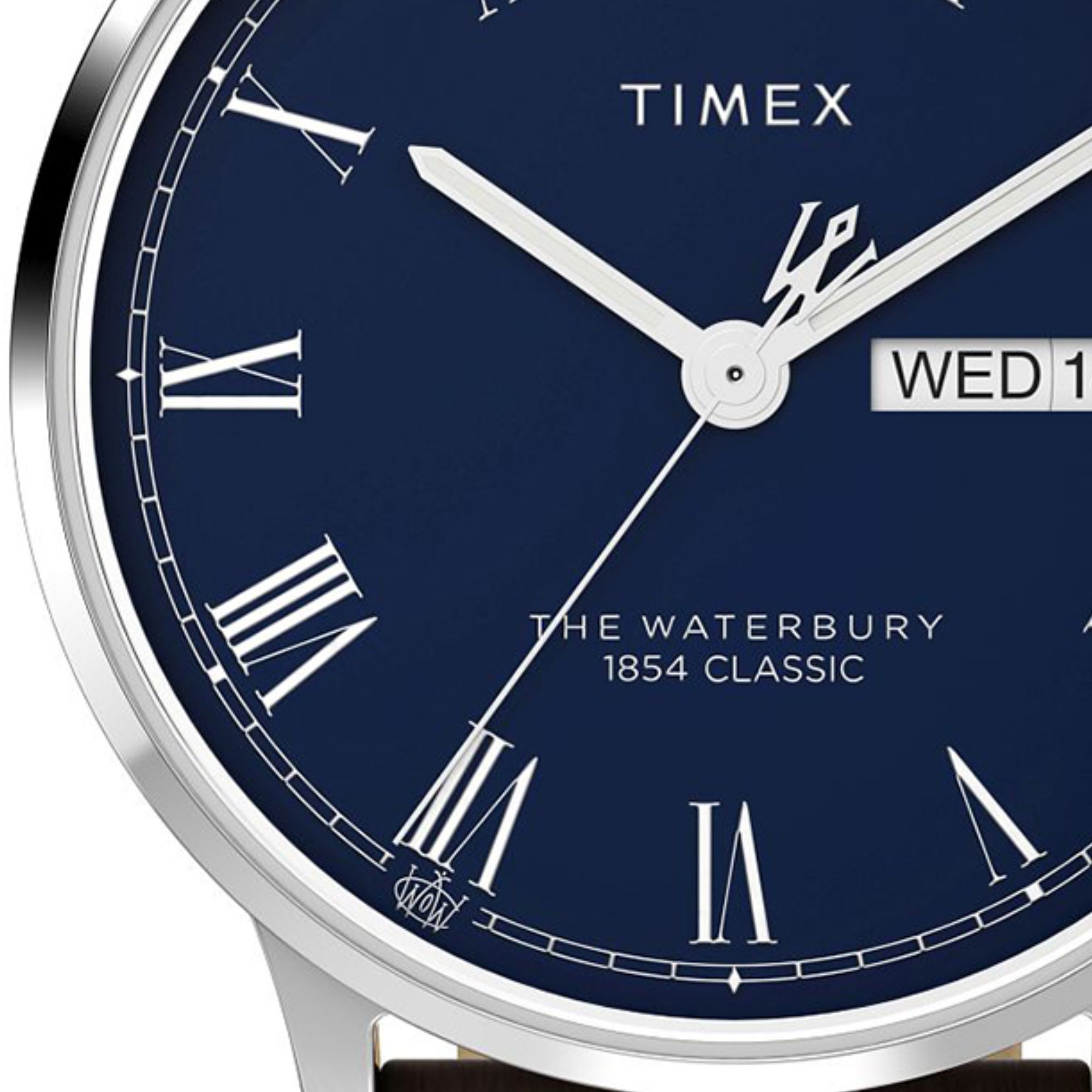 Zegarek Timex z granatową tarczą i jasnymi cyframi rzymskimi oraz podświetleniem Indiglo