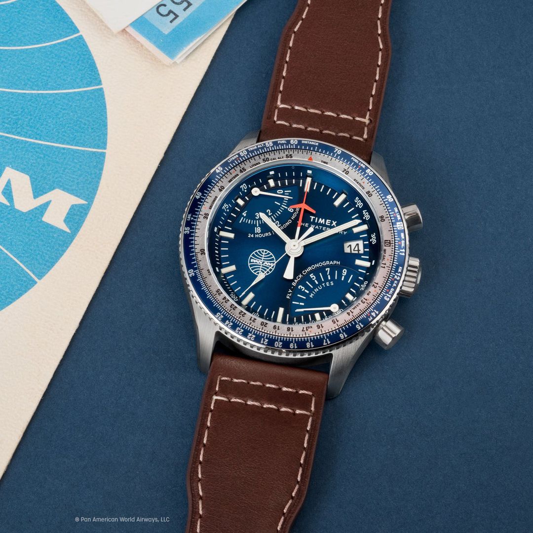Zegarek męski Timex z granatową tarczą, subtarczami, datownikiem oraz wskazówką sekundnika imitującą samolot