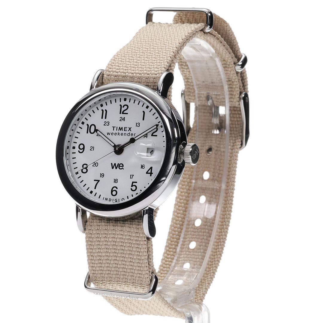 Zegarek Timex z paskiem zapinanym na sprzączkę i okrągłą kopertą