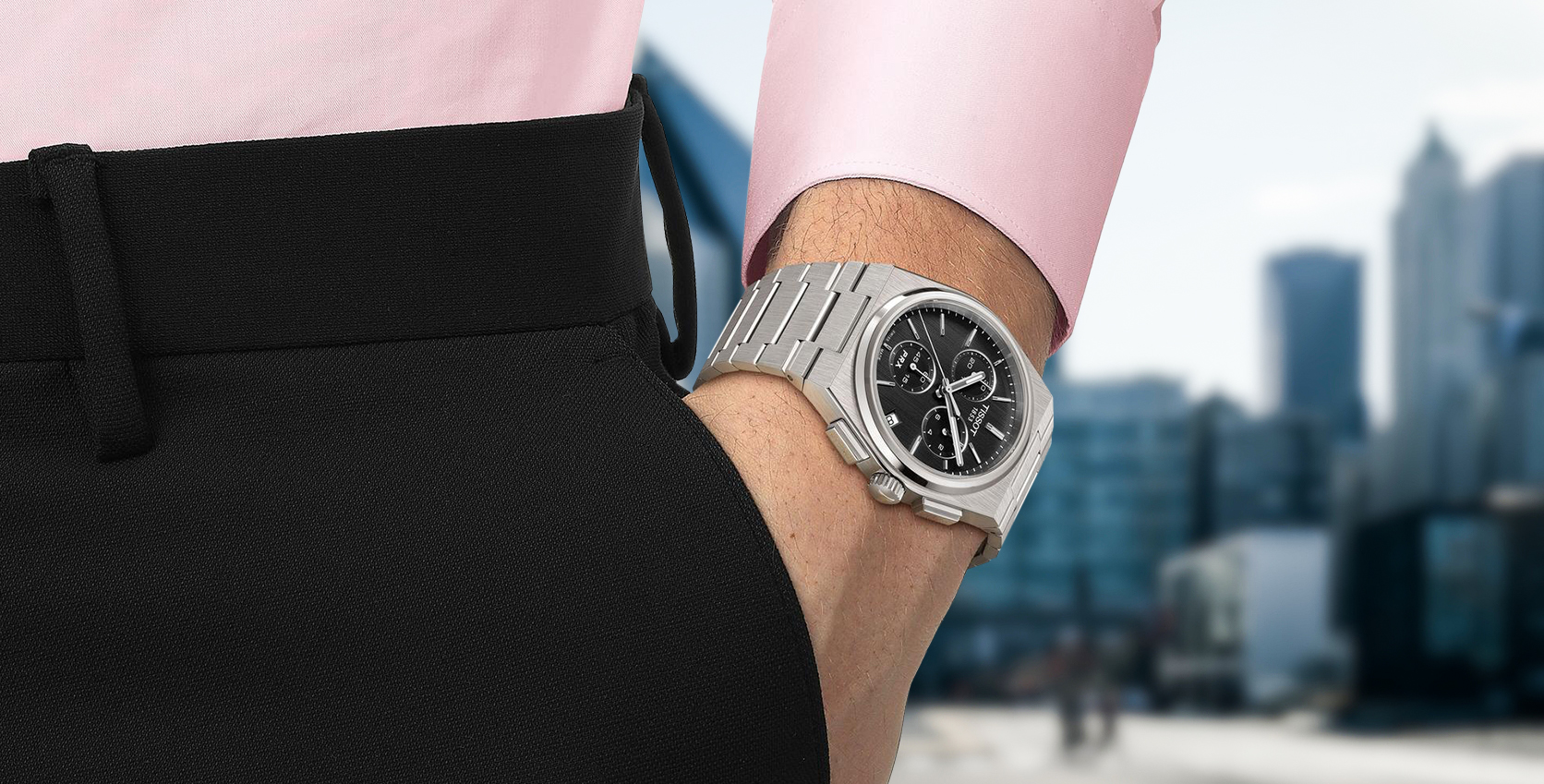 Tissot PRX Quartz Chronograph T137.417.11.051.00 na męskim nadgarstku