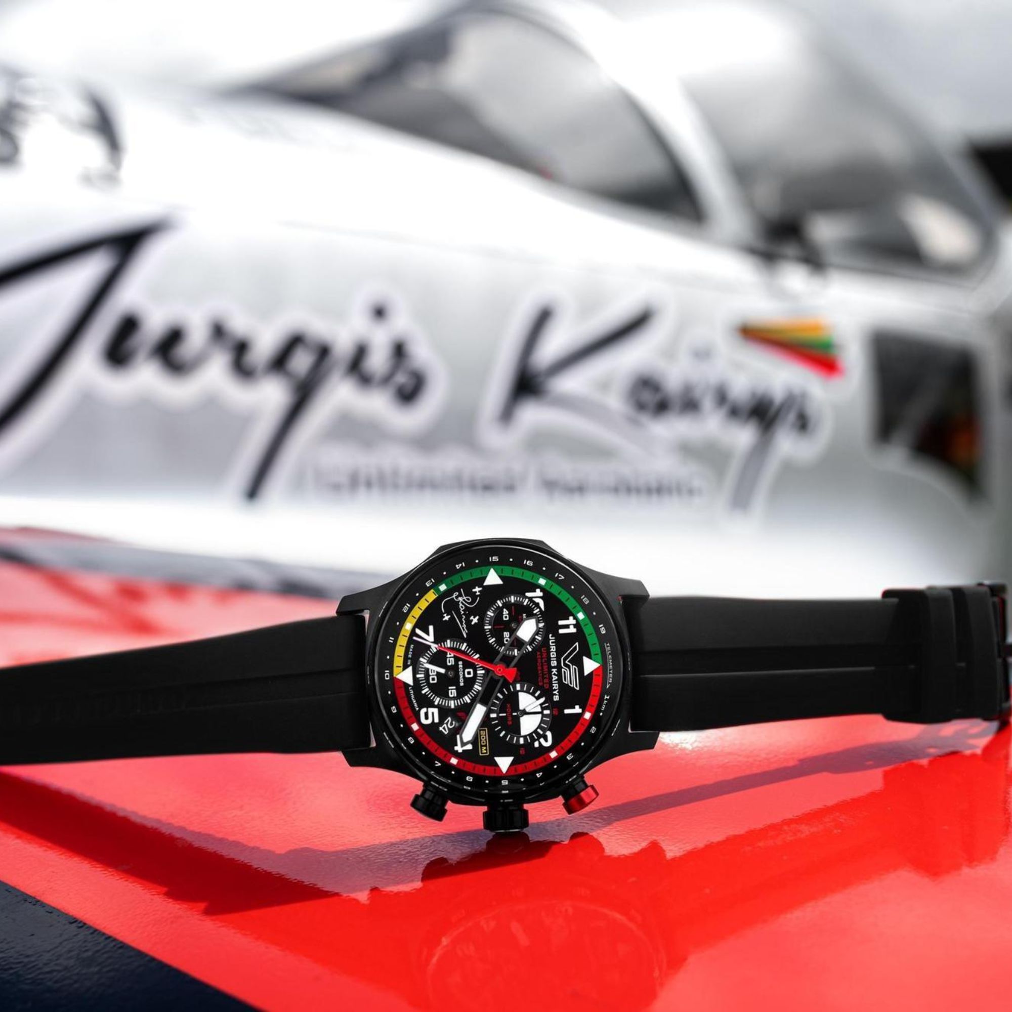 Zegarek Vostok Europe VK68-592C775 z samolotem Jurgis Kairys