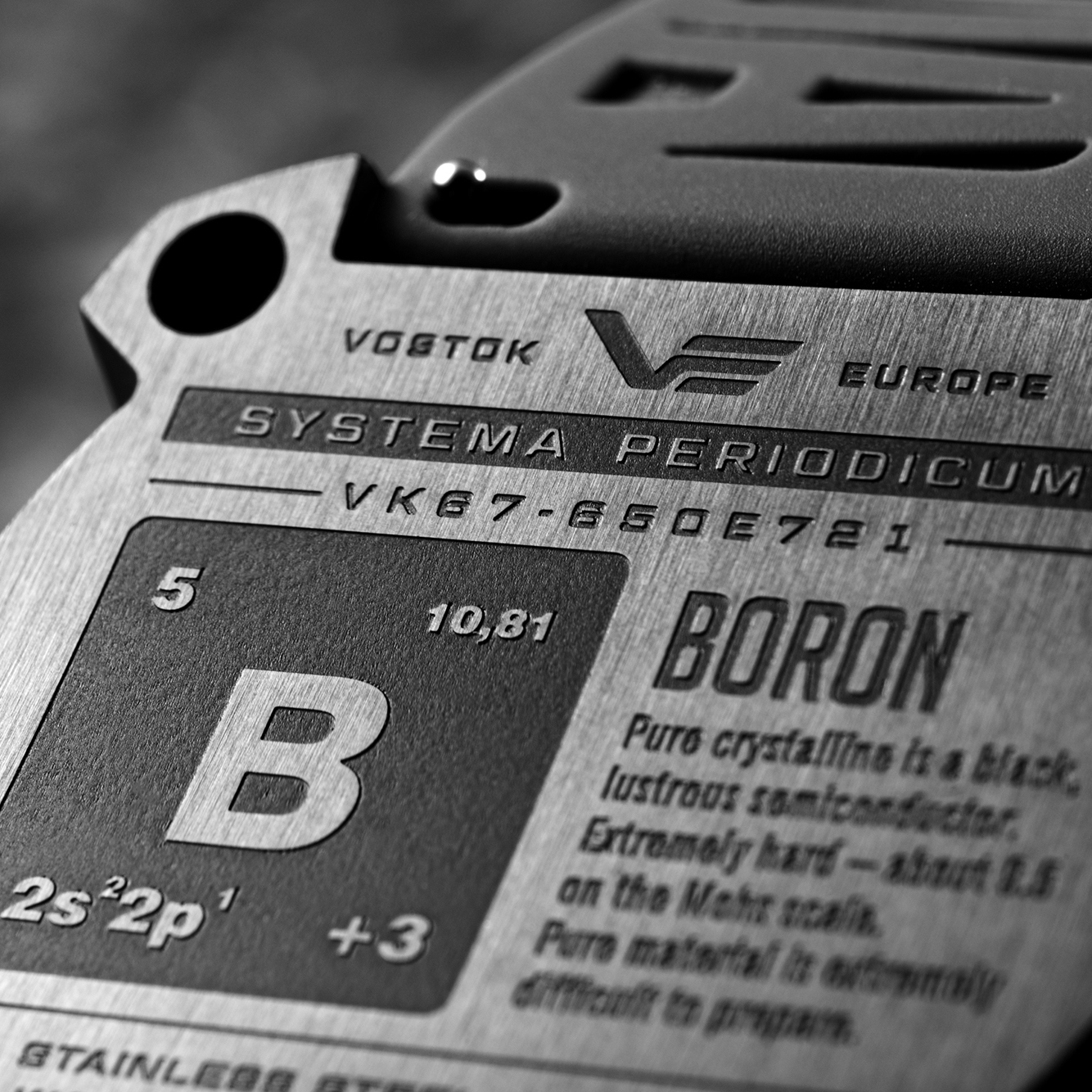 Diekiel zegarka Vostok Europe Systema Periodicum VK67-650E721S Boron