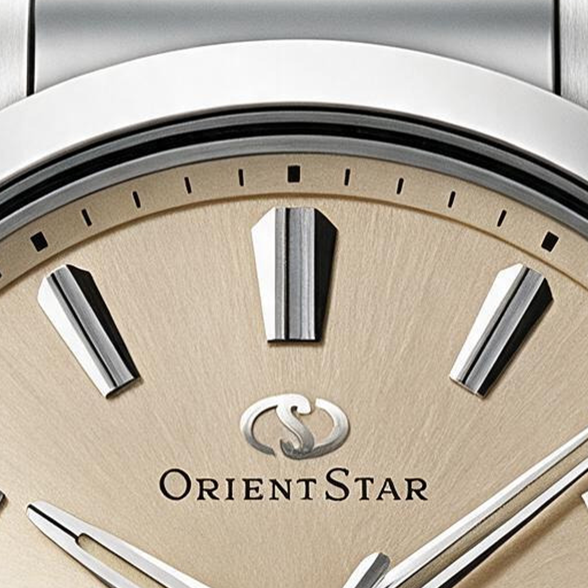 Zegarek Orient Star RE-BQ0001G00B z czytelną tarczą