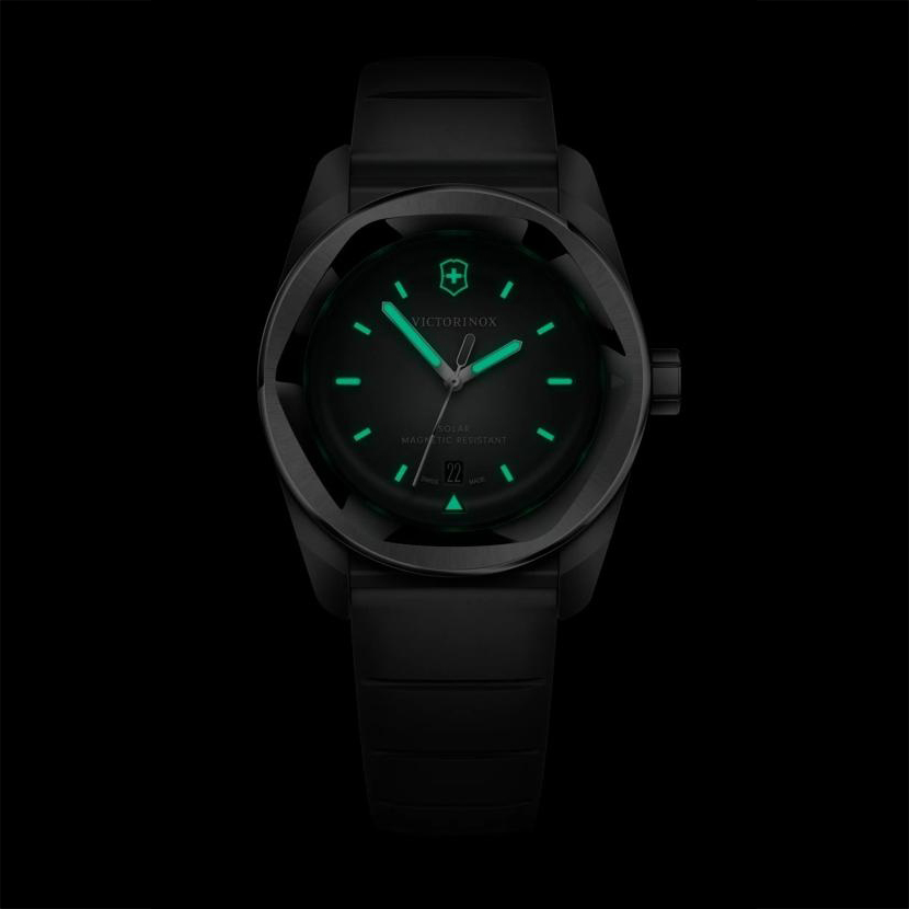 Zegarek Victorinox Concept One Solar 242052 z Super-LumiNova