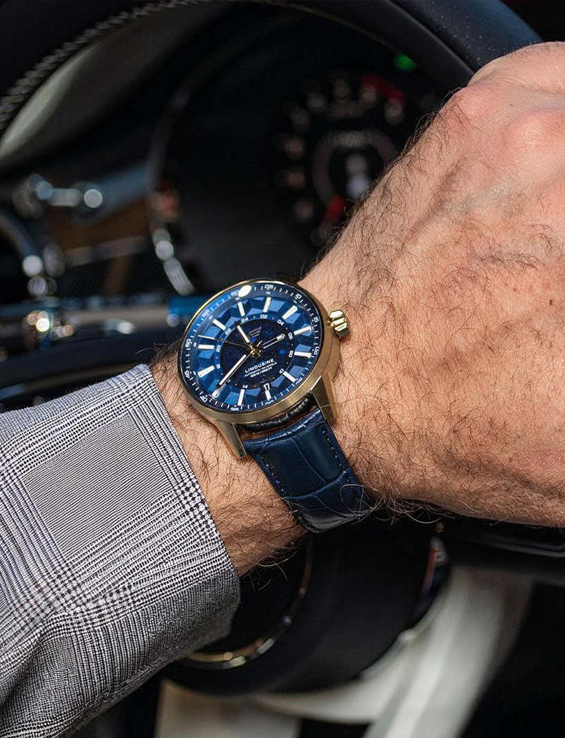 Vostok Europe Limousine 43mm Automatic Generation 2 Semi-transparent Dial na ręce