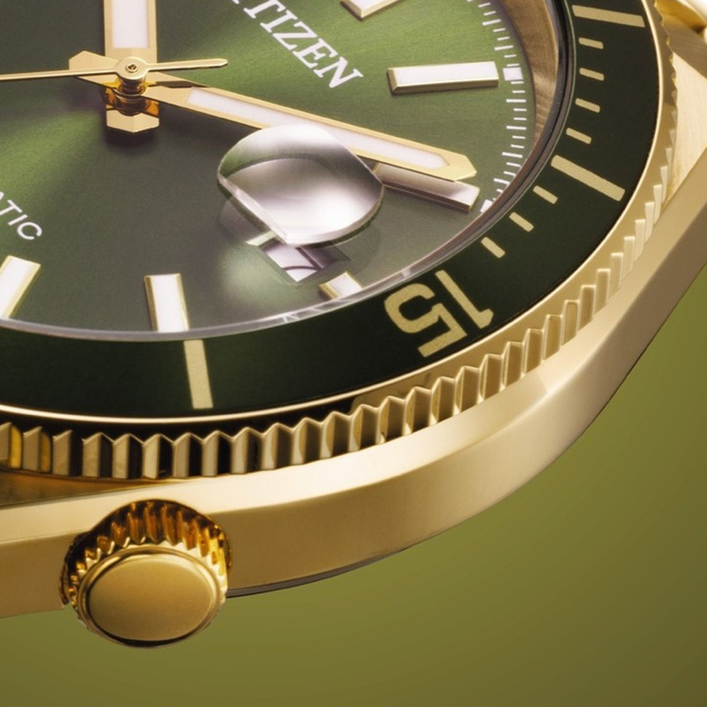 Zegarek Citizen Tsuyosa Shore Automatic z zielonym, obrotowym bezelem