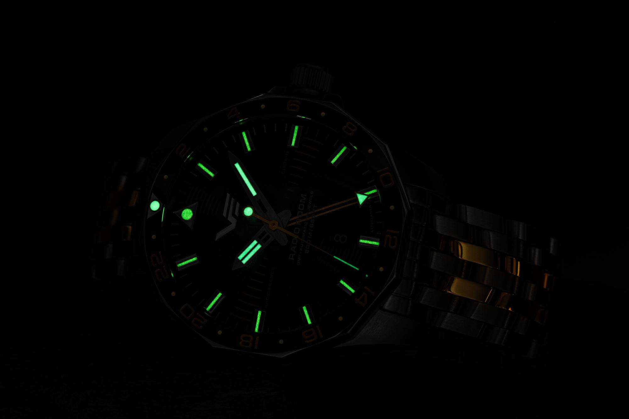 Zegarek Vostok Europe Rocket N-1 Automatic GMT Radio Room Special Edition Silentium Pro Vita - miniatura 18