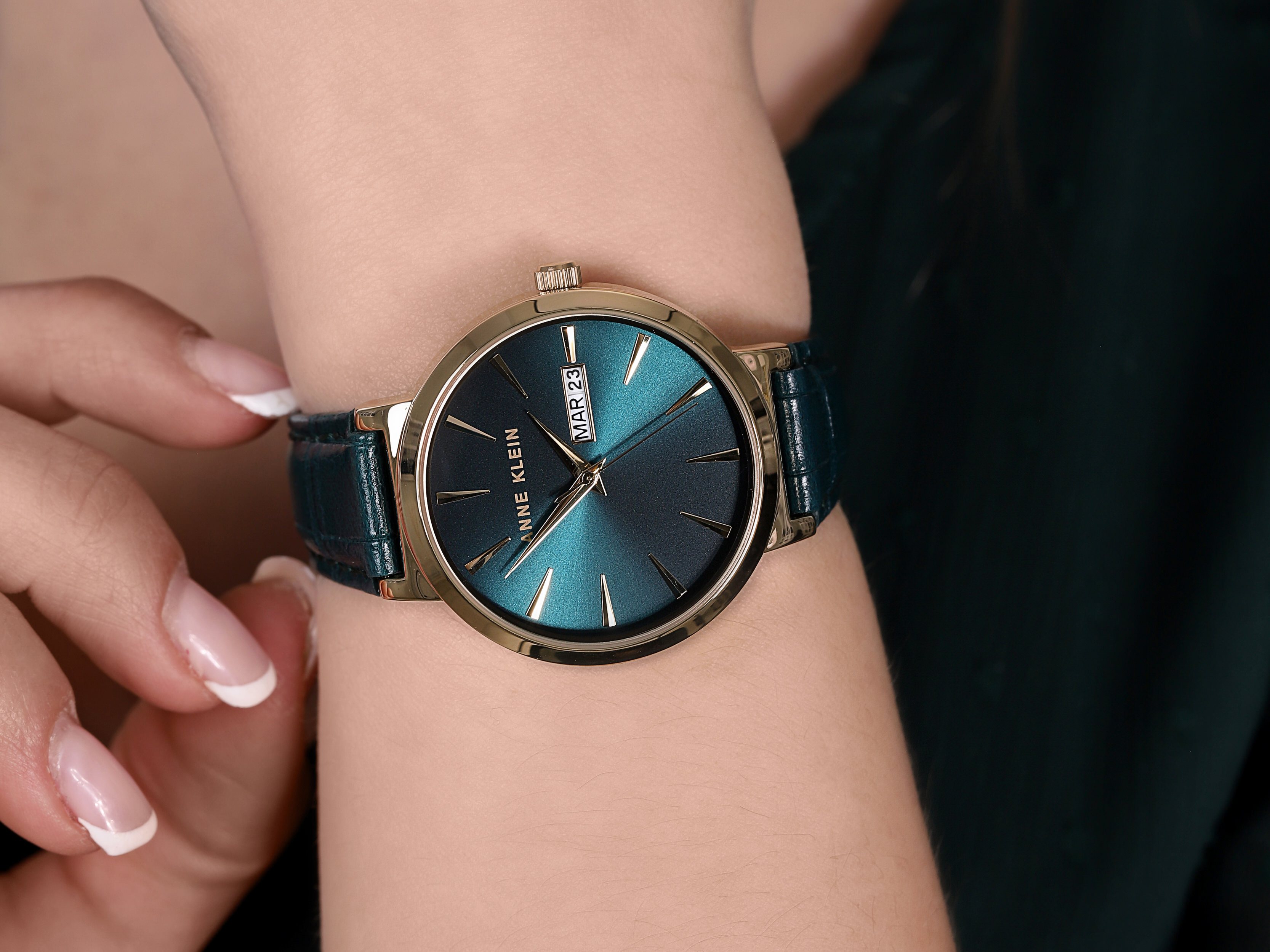 Anne Klein AK-3824GNGN zegarek złoty klasyczny Pasek pasek - miniatura 4