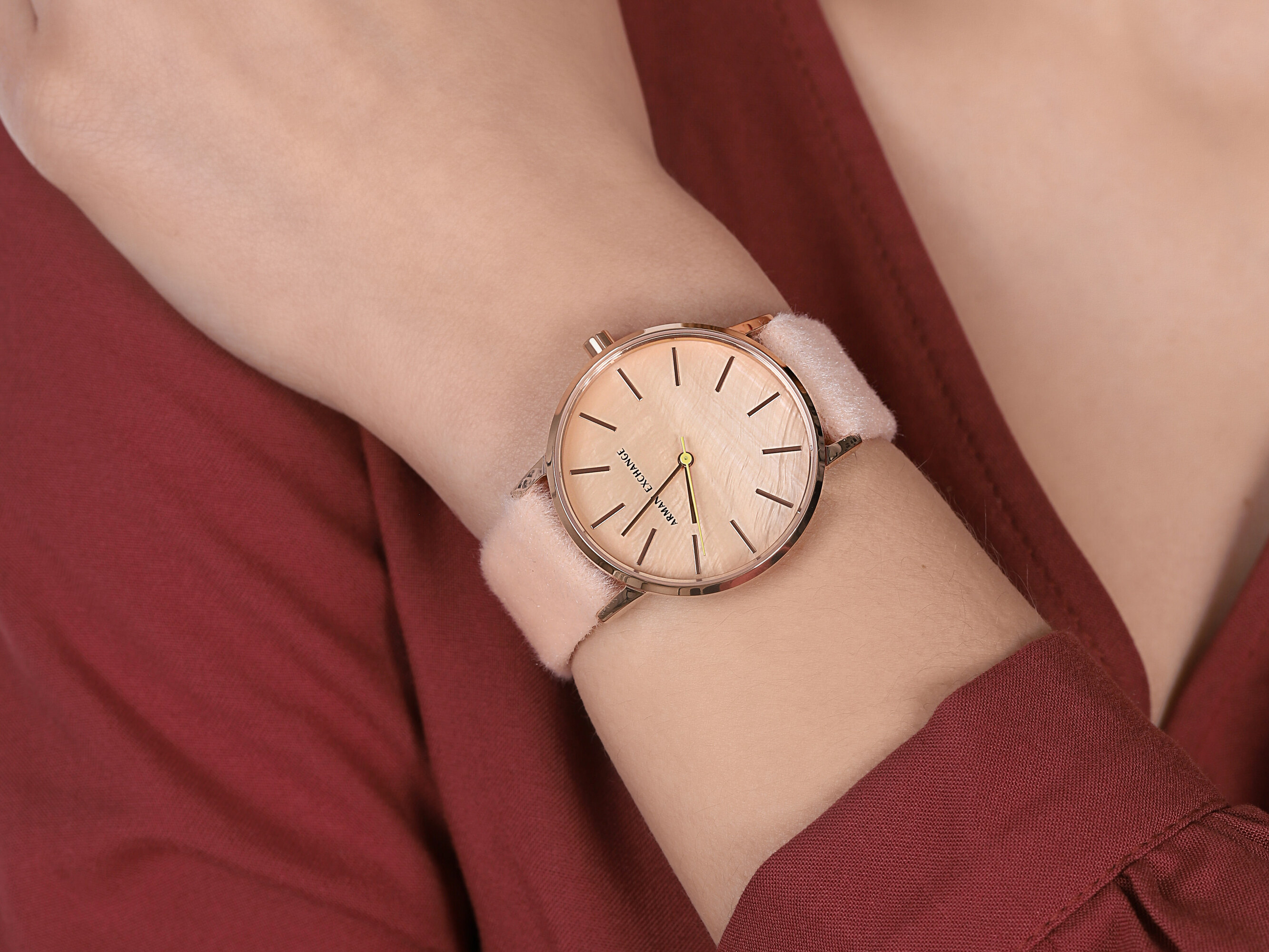 Armani Exchange AX5569 zegarek różowe złoto klasyczny Fashion pasek