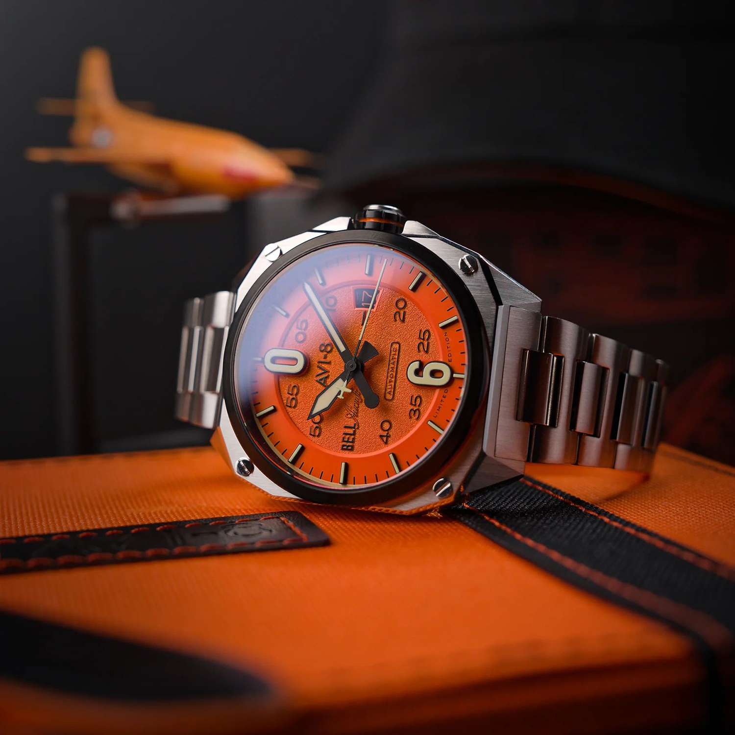 AV-4106-22 zegarek lotniczy Bell X-1 - miniatura 4