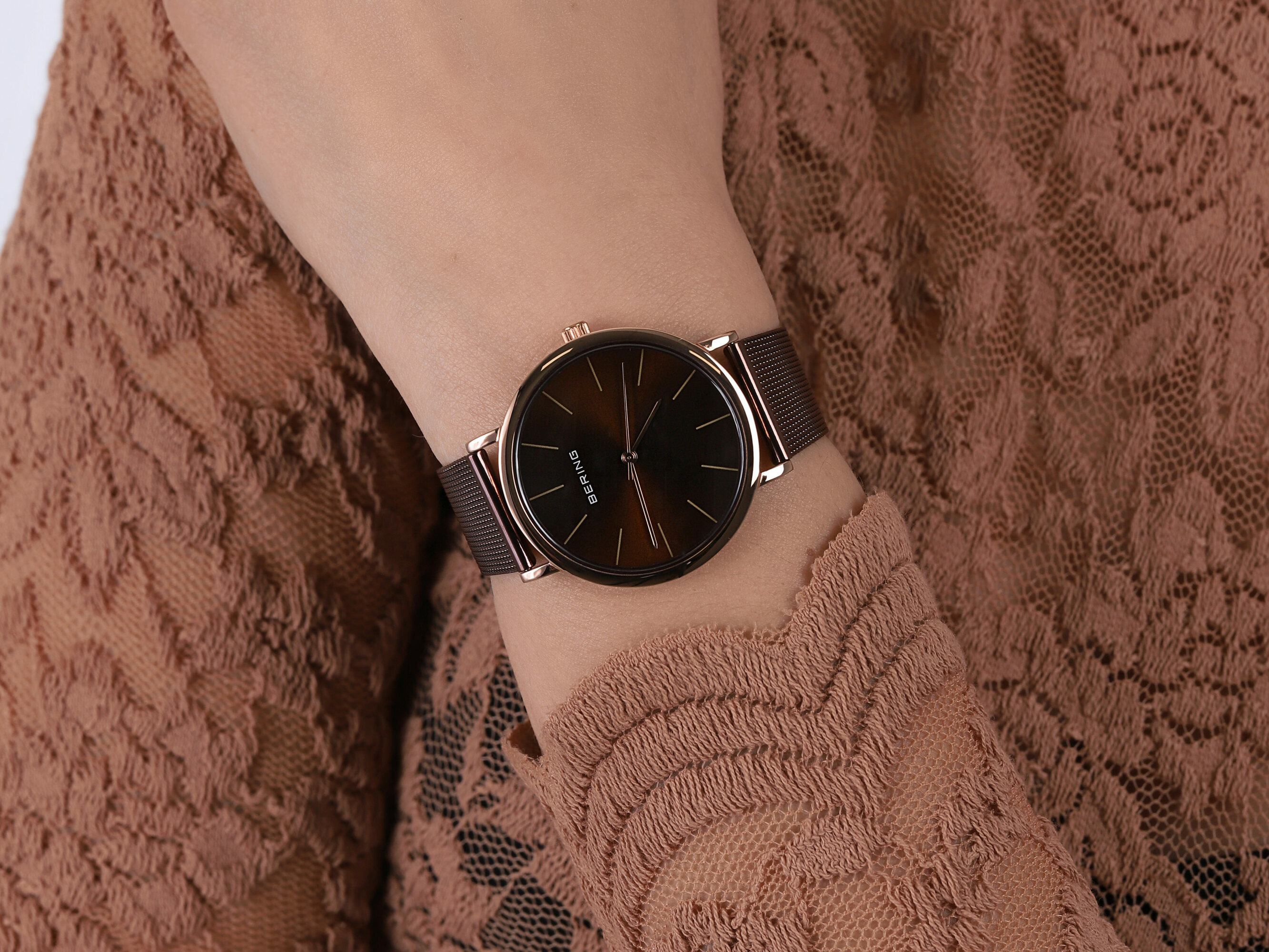 Bering 13436-265 Classic fashion/modowy zegarek różowe złoto - miniatura 4